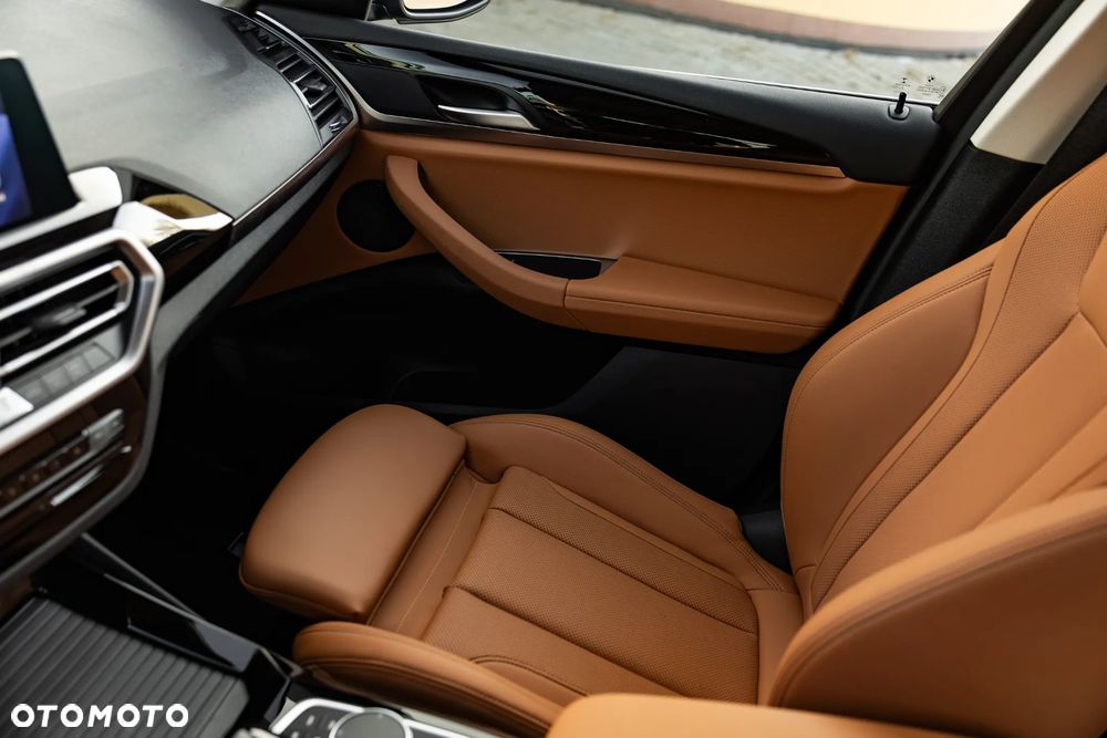 BMW X3 sDrive18d Advantage - 26