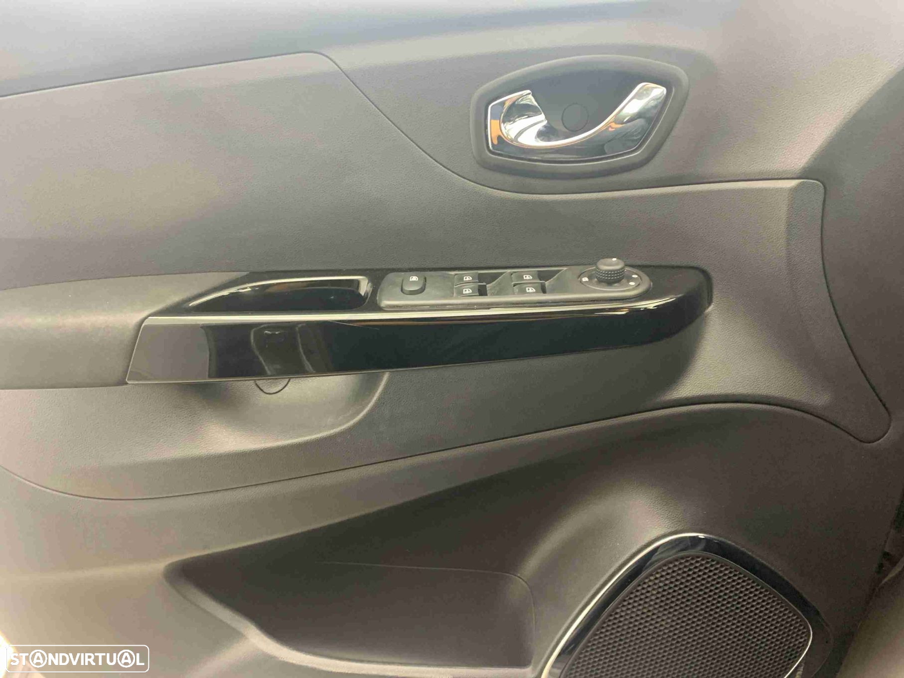 Renault Captur 1.5 dCi Exclusive - 11