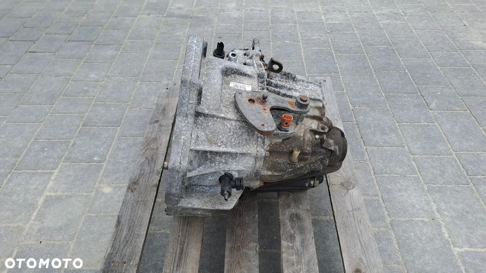 SKRZYNIA BIEGÓW OPEL MOVANO RENAULT MASTER 2.5 DTI 8200581207 - 3