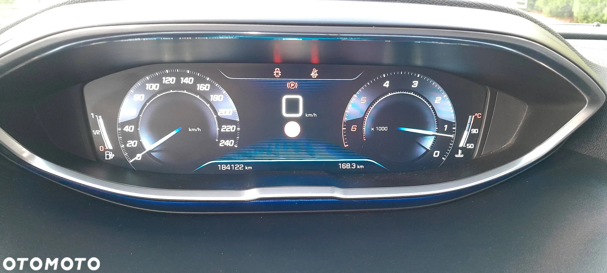 Peugeot 5008 HDI 115 Allure - 24