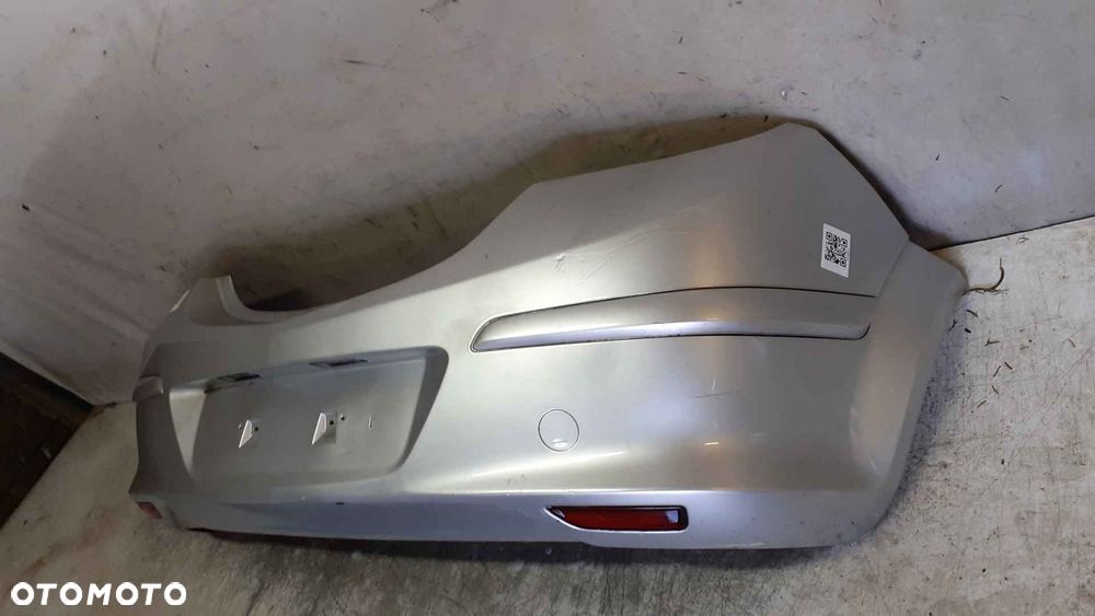 $ ZDERZAK TYŁ TYLNY OPEL ASTRA H 3 III Z157 SREBRNY GTC - 3