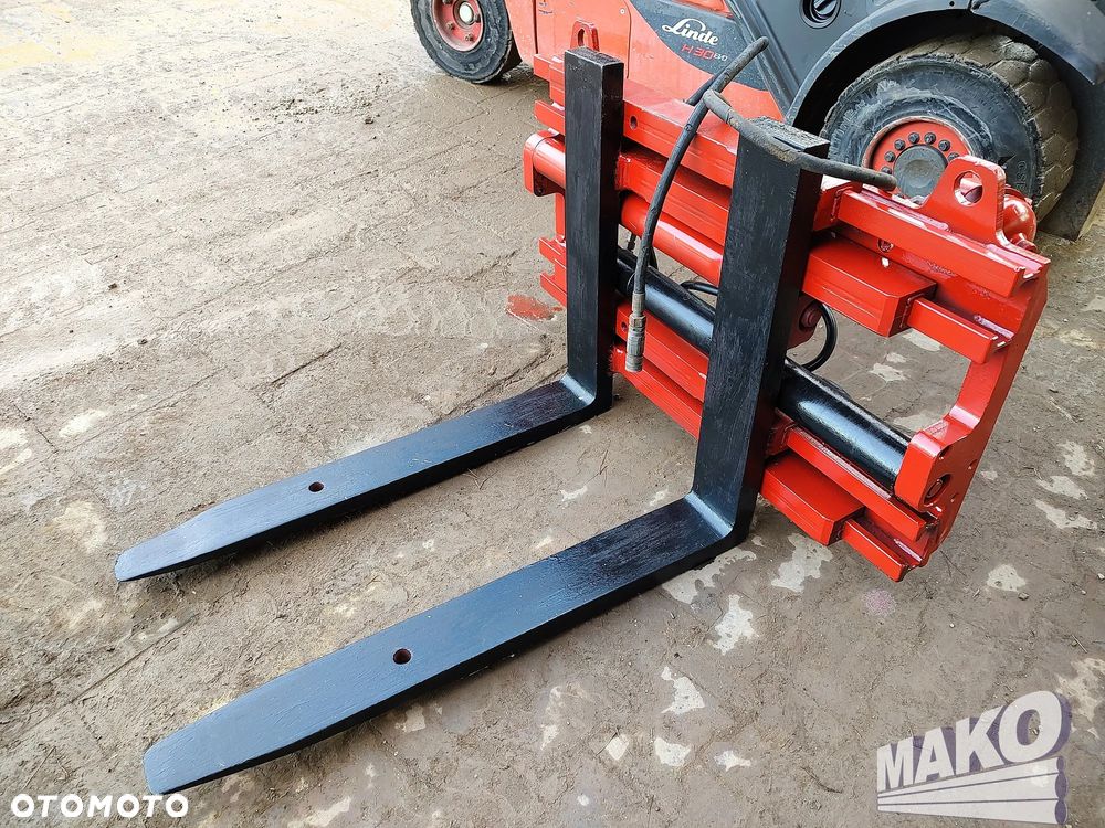 Widły hydrauliczne z regulacją szerokości (rozsuwane) na karetę wózka widłowego - 1