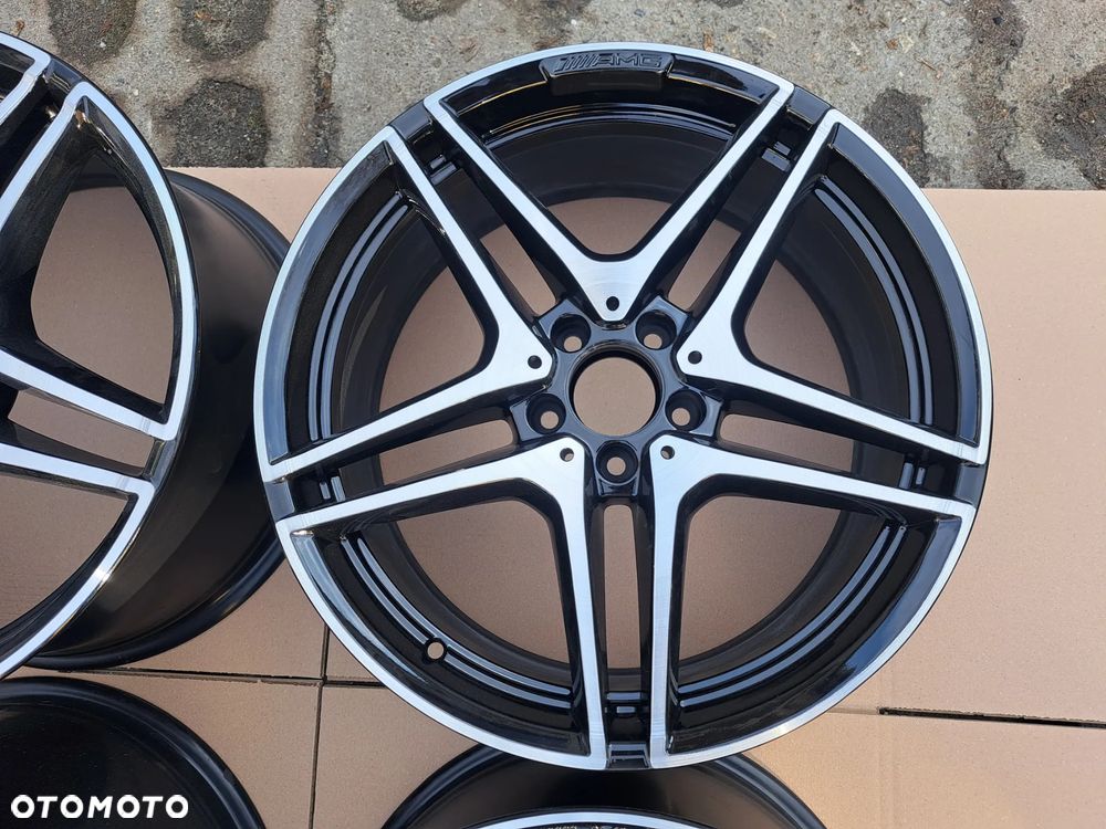 Oryg. Mercedes C-Klasa 205 A205 W205 AMG 19 8.5j 9.5j BiColour - 3