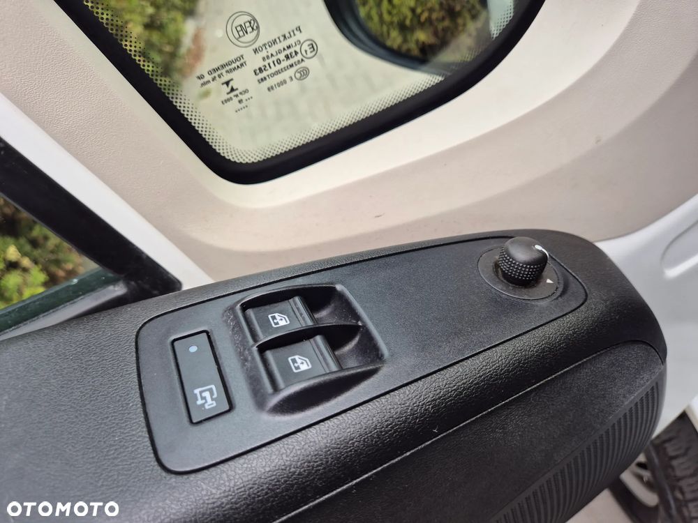 Peugeot BOXER L1 H1 KLIMA NAVI TEMPOMAT SUPER STAN - 33