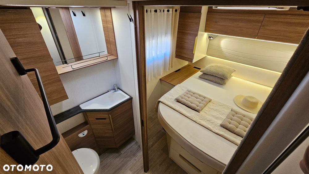 PILOTE ESSENTIEL, model G740 C - 5