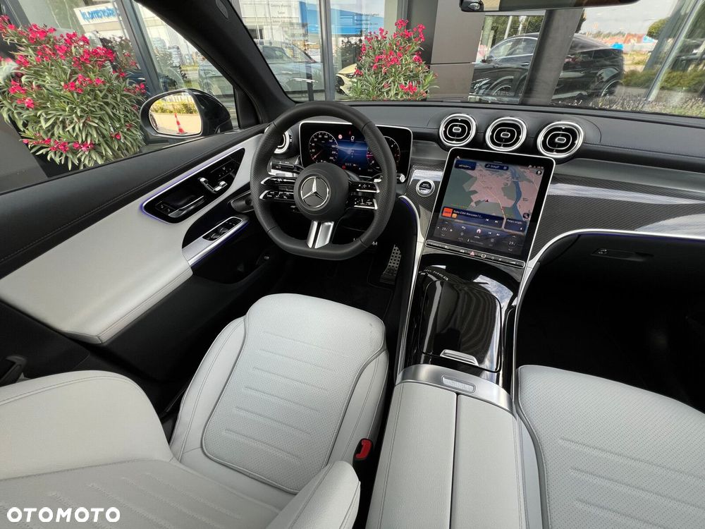 Mercedes-Benz GLC 220 d mHEV 4-Matic AMG Line - 13