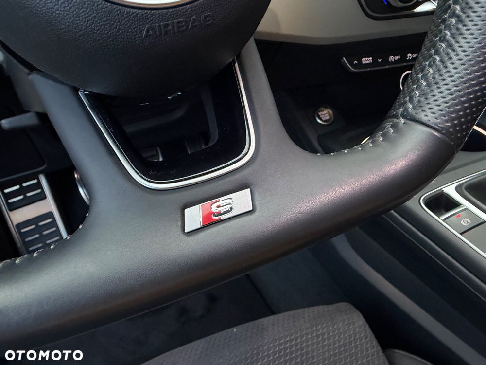 Audi A4 Avant 2.0 TDI DPF S line Sportpaket - 29