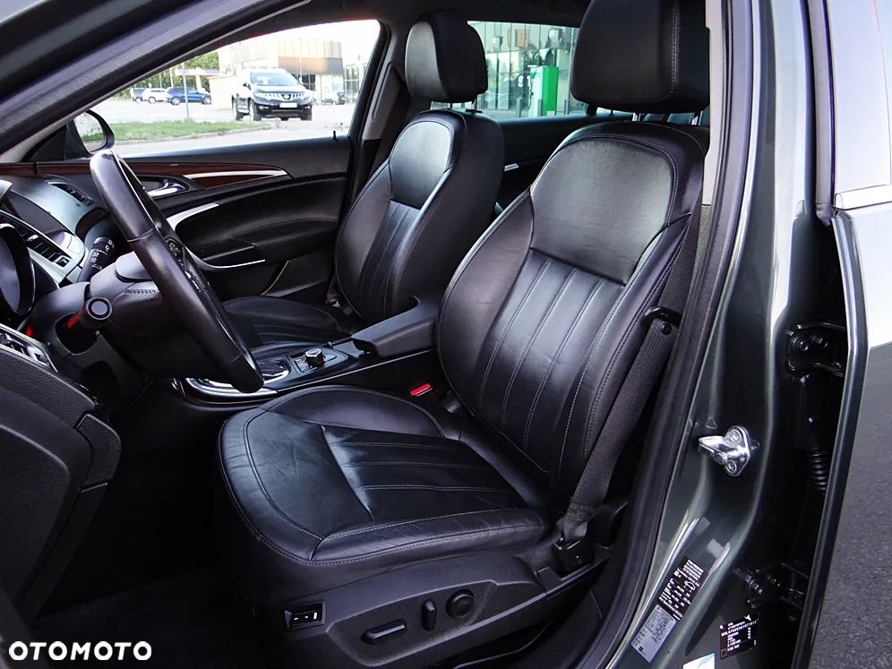 Opel Insignia 2.0 Turbo Automatik Cosmo - 32
