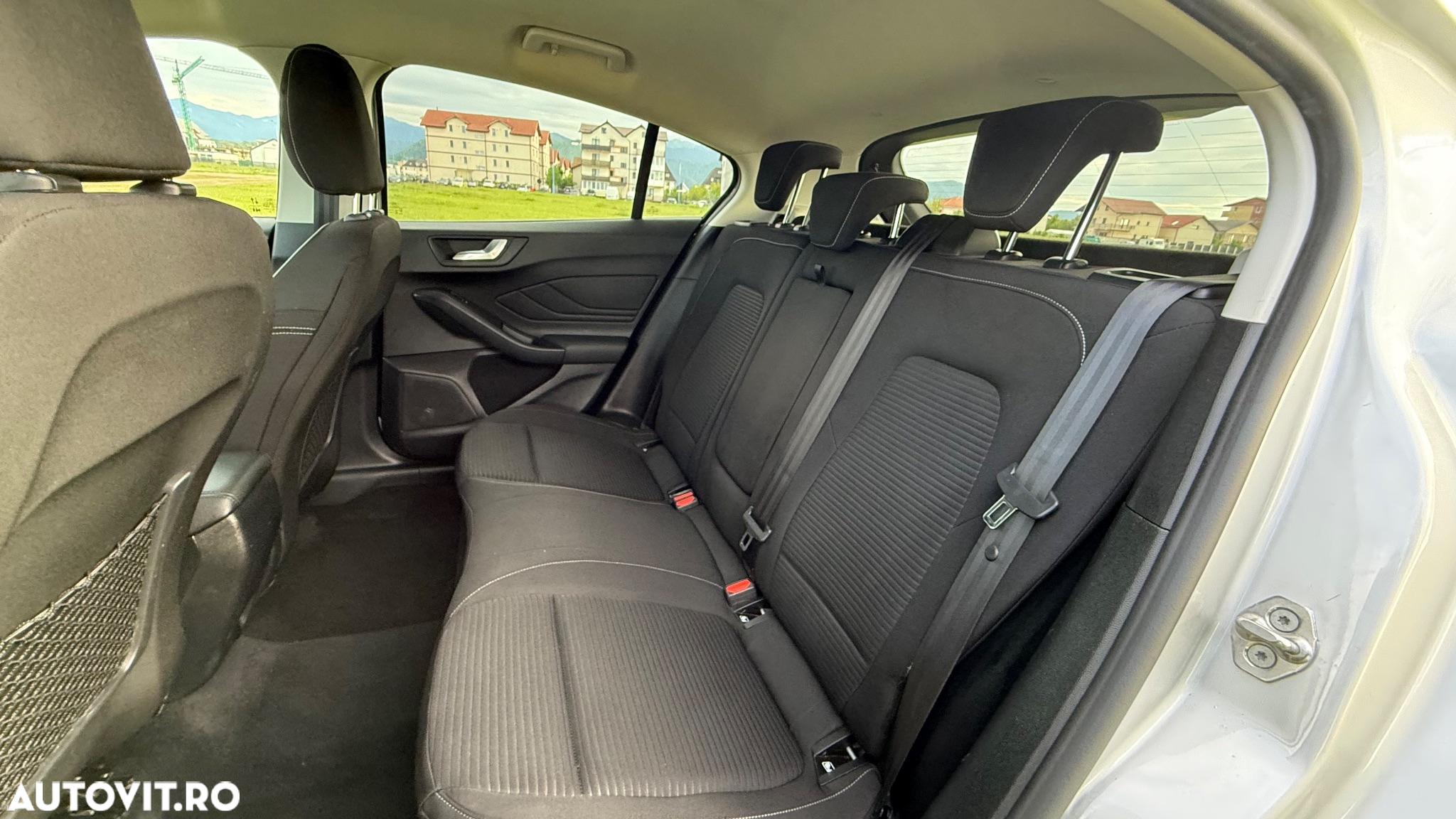 Ford Focus 1.5 EcoBlue Start-Stopp-System TITANIUM X - 24
