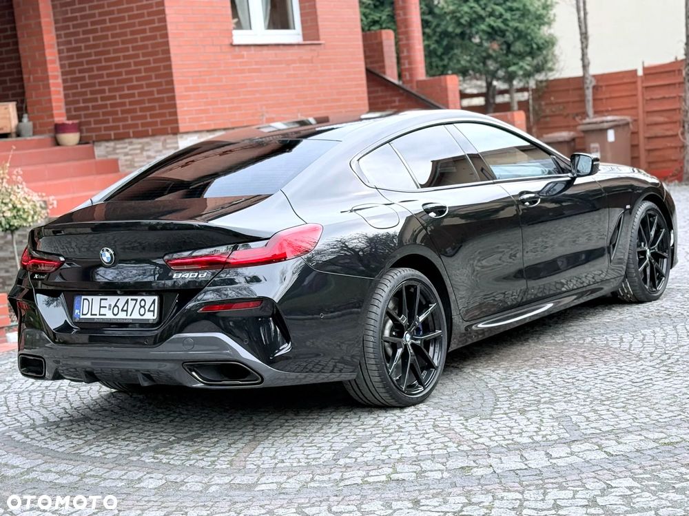 BMW Seria 8 - 36