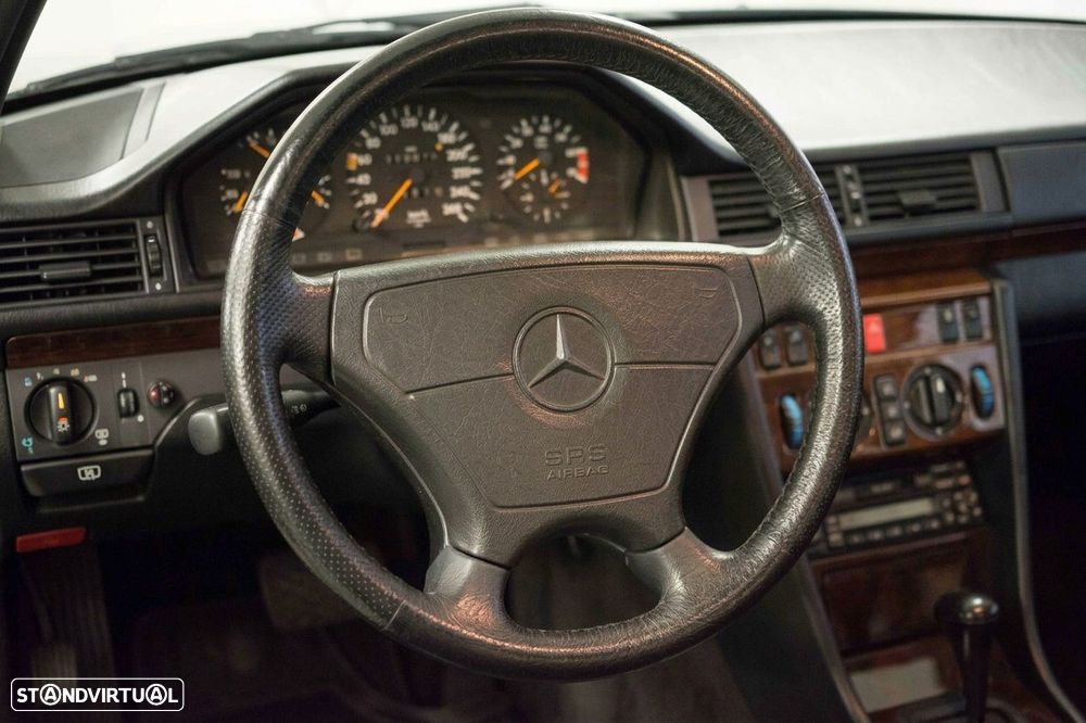 Mercedes-Benz E 500 Standard - 5