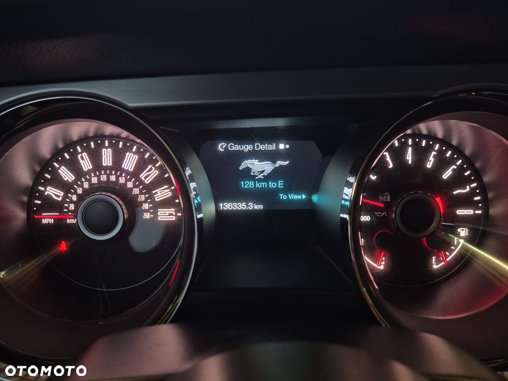 Ford Mustang 5.0 V8 GT - 15