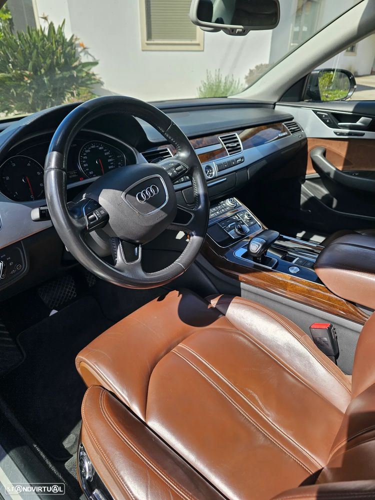 Audi A8 3.0 TDI V6 quattro Longo Clean - 7