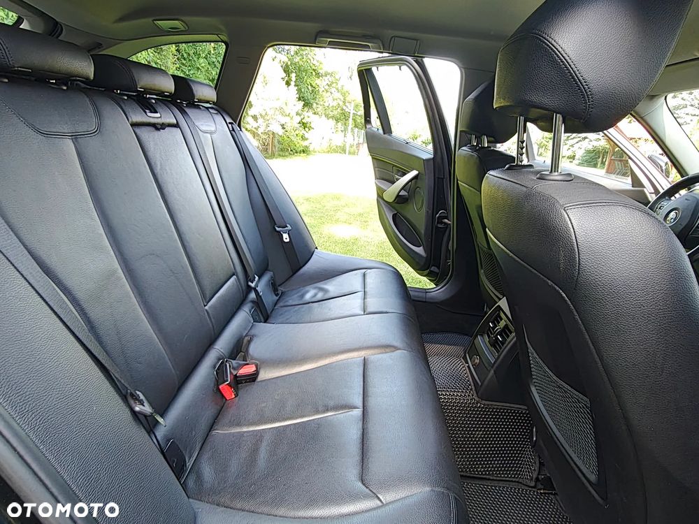 BMW Seria 3 320d Efficient Dynamics Edition - 10