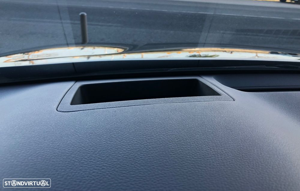 Hyundai Santa Fe 2.2 CRDi Premium Aut. - 33