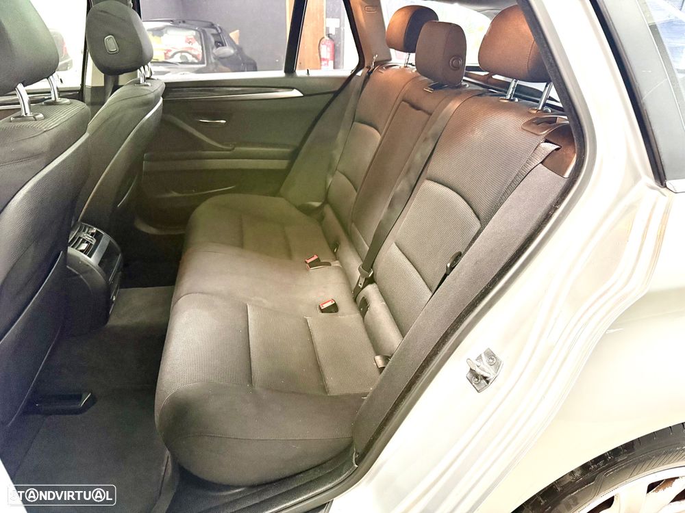 BMW 520 d Sport-Aut. - 15