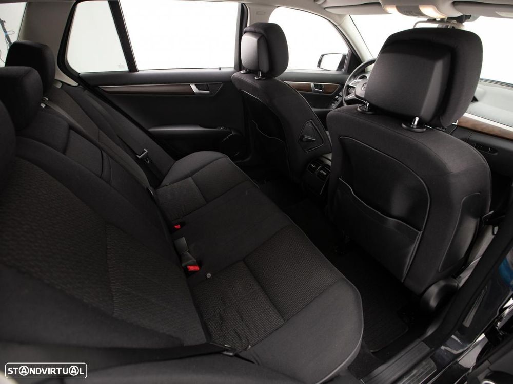 Mercedes-Benz C 180 - 10