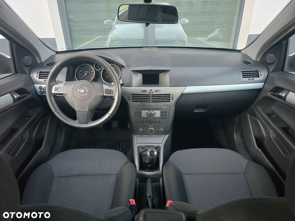 Opel Astra III 1.6 Essentia - 8
