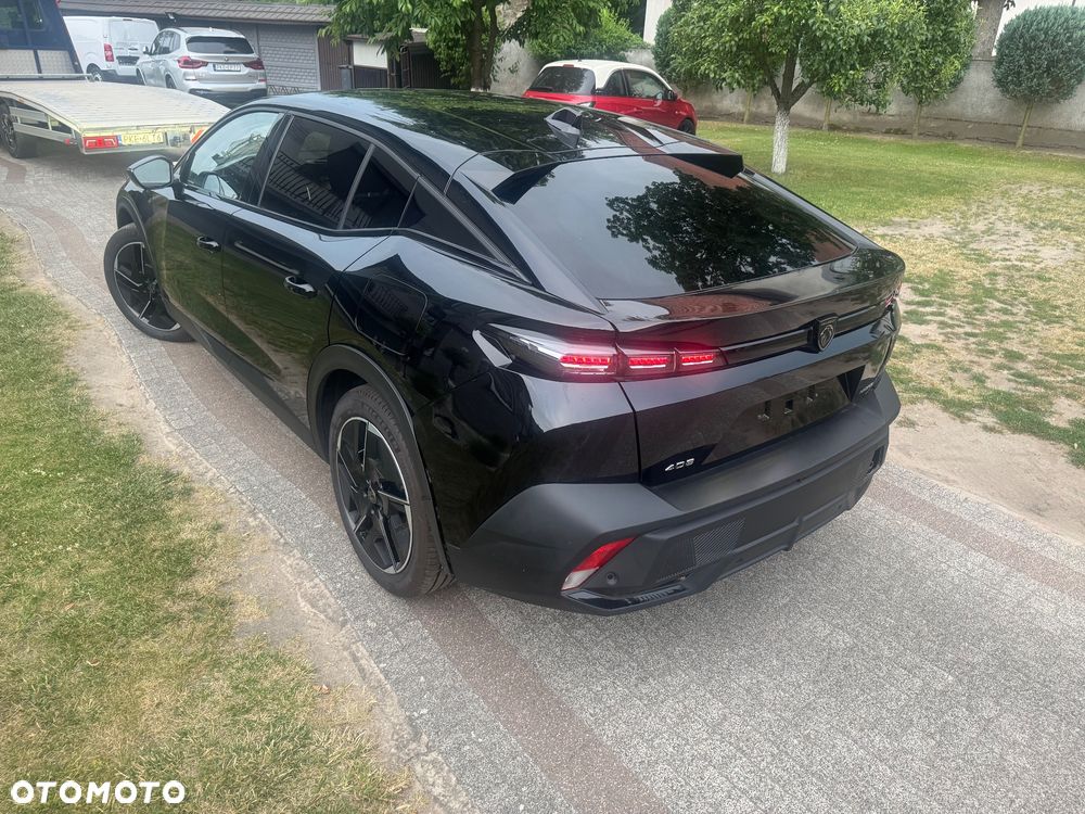 Peugeot 408 180 e-EAT8 GT - 12