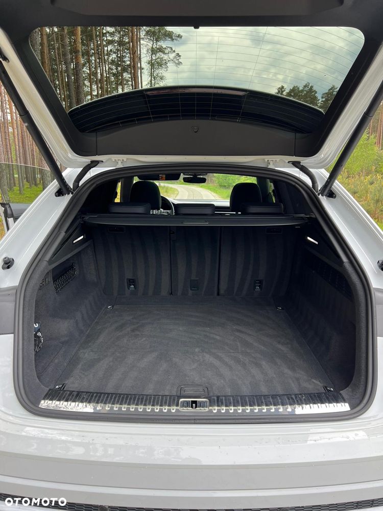 Audi SQ8 - 19