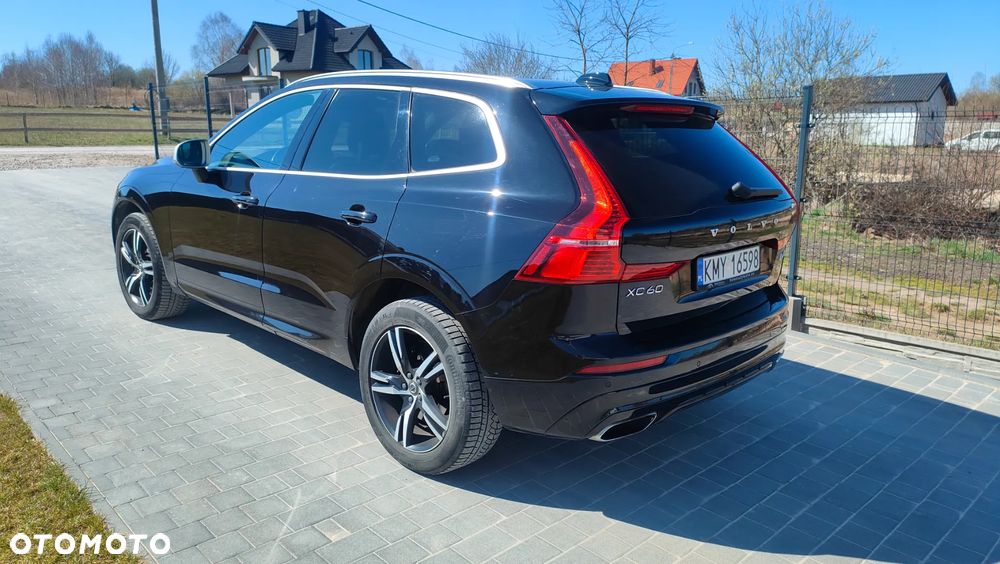 Volvo XC 60 D4 R-Design - 3