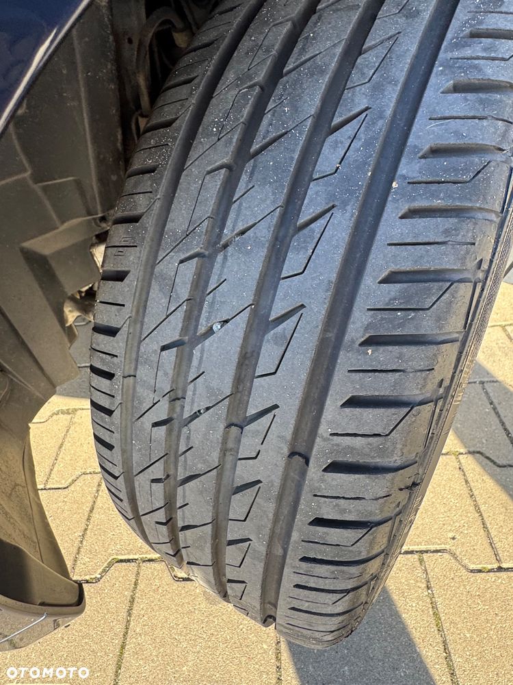 BMW Seria 1 116i - 12