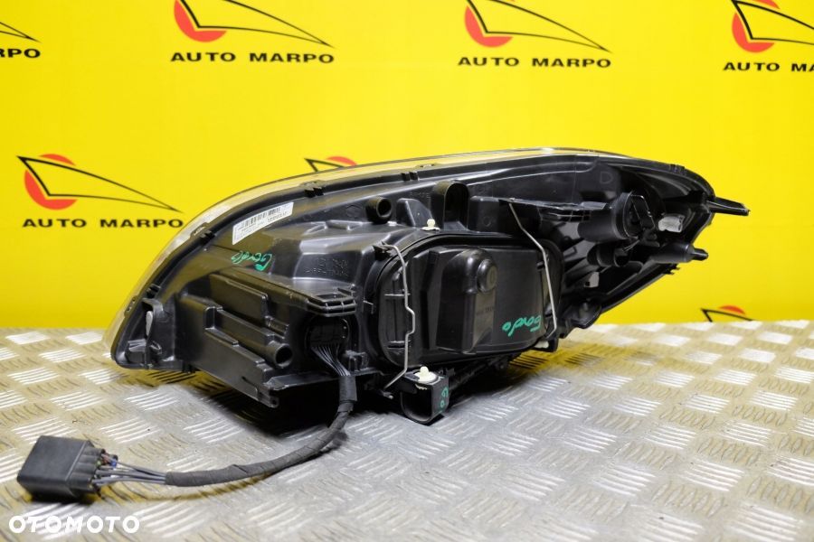 VOLVO XC60 2008-2013 REFLEKTOR LAMPA XENON SKRĘTNA R USA - 8