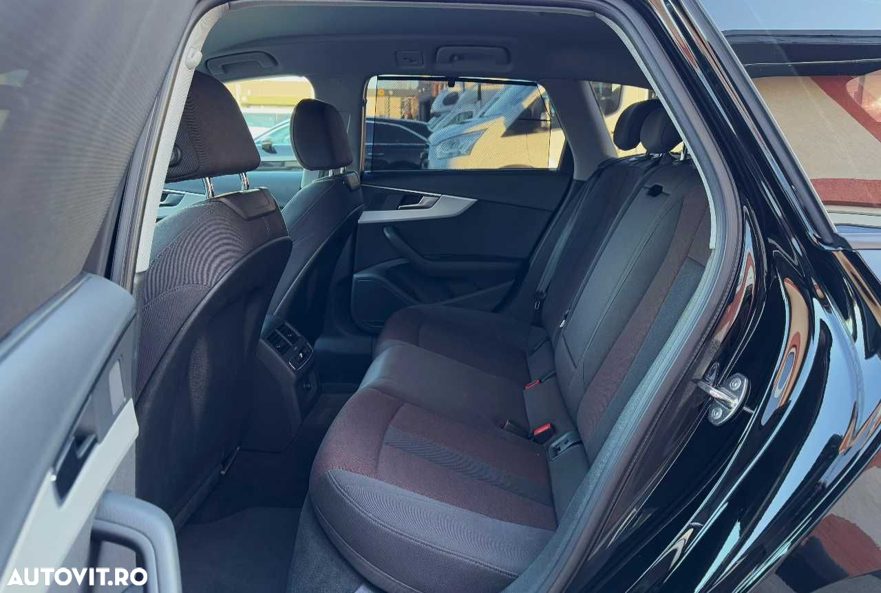 Audi A4 Avant 2.0 30 TDI S tronic MHEV Basic - 17