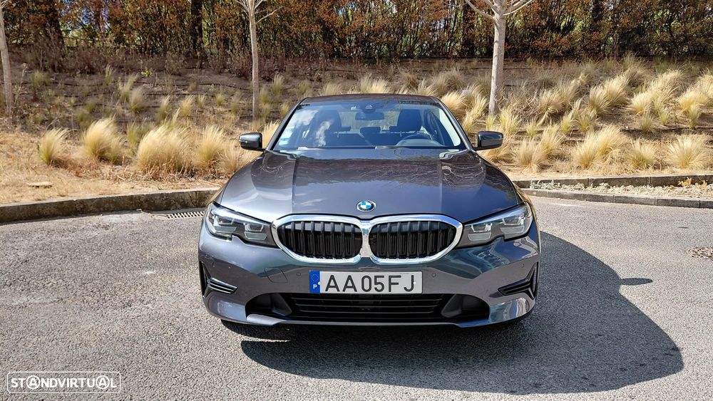 BMW 330 e Corporate Edition Auto - 23