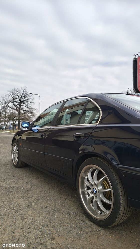 BMW Seria 5 - 4