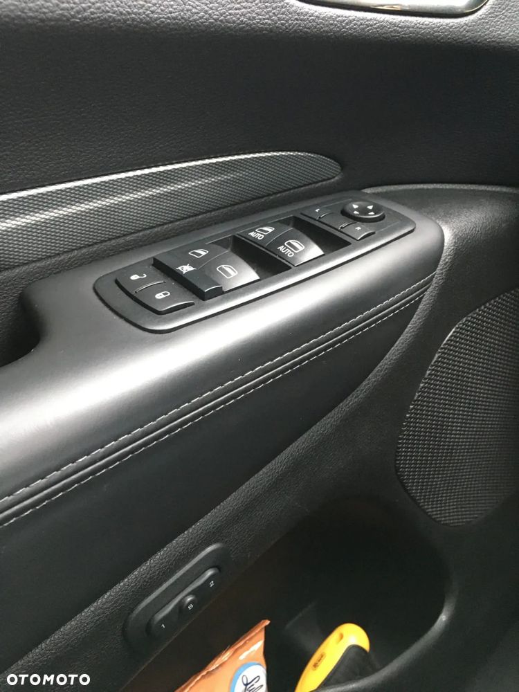 Dodge Durango 5.7 R/T - 33