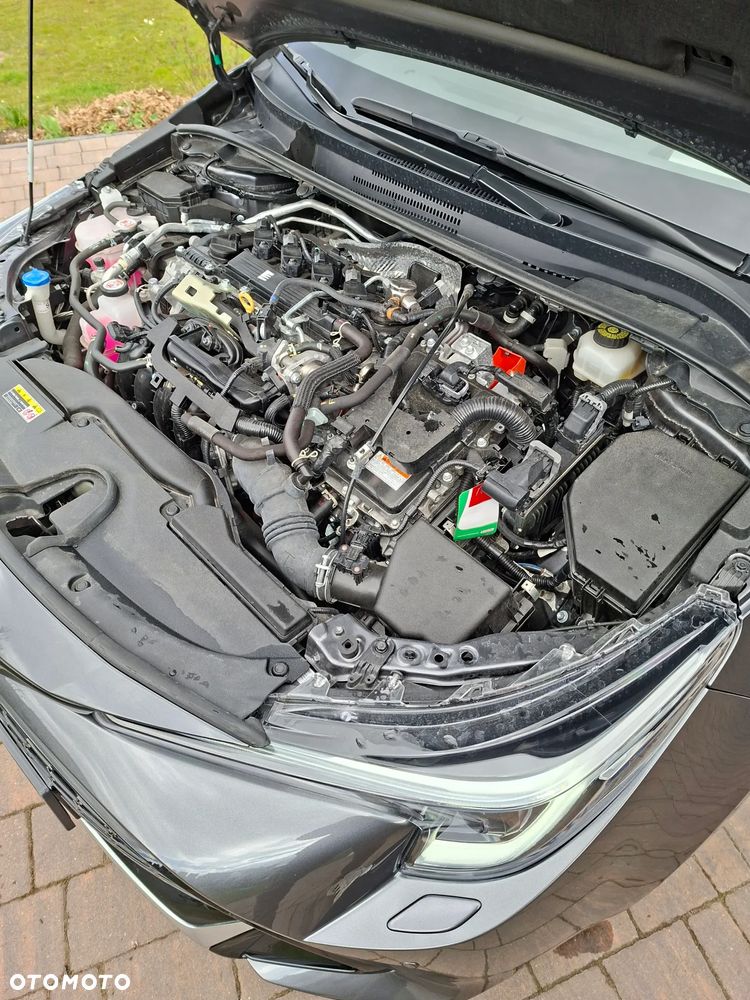 Toyota Corolla 2.0 Hybrid GR Sport - 33