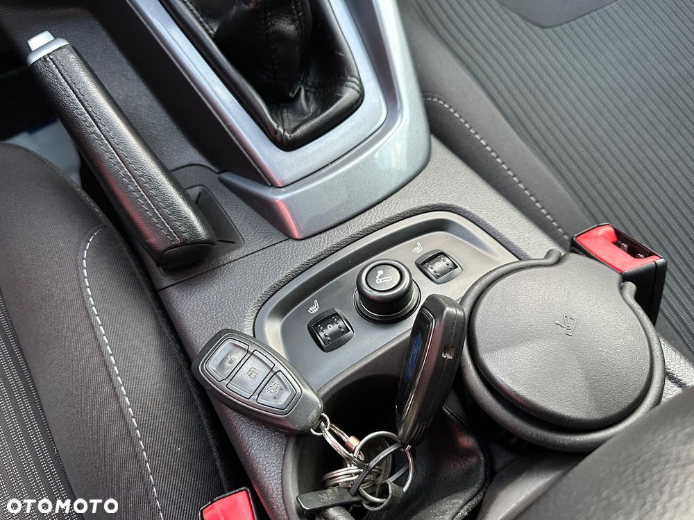 Ford Focus 1.0 EcoBoost Edition - 22