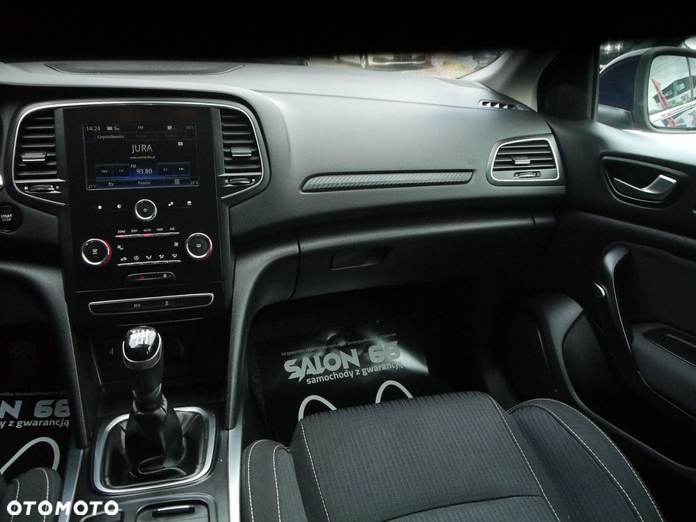 Renault Megane ENERGY TCe 130 EXPERIENCE - 24