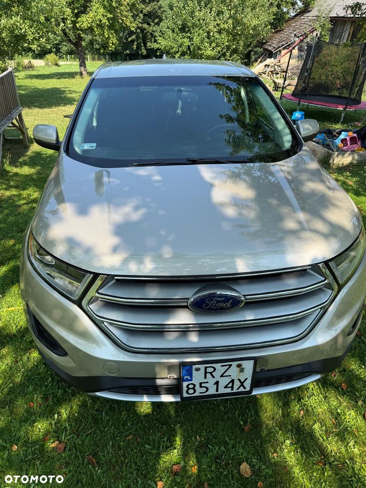 Ford Edge - 1