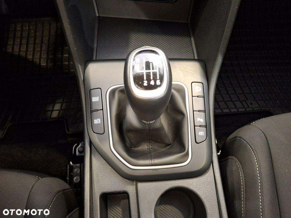 Kia Sportage 1.6 T-GDI M 2WD - 18