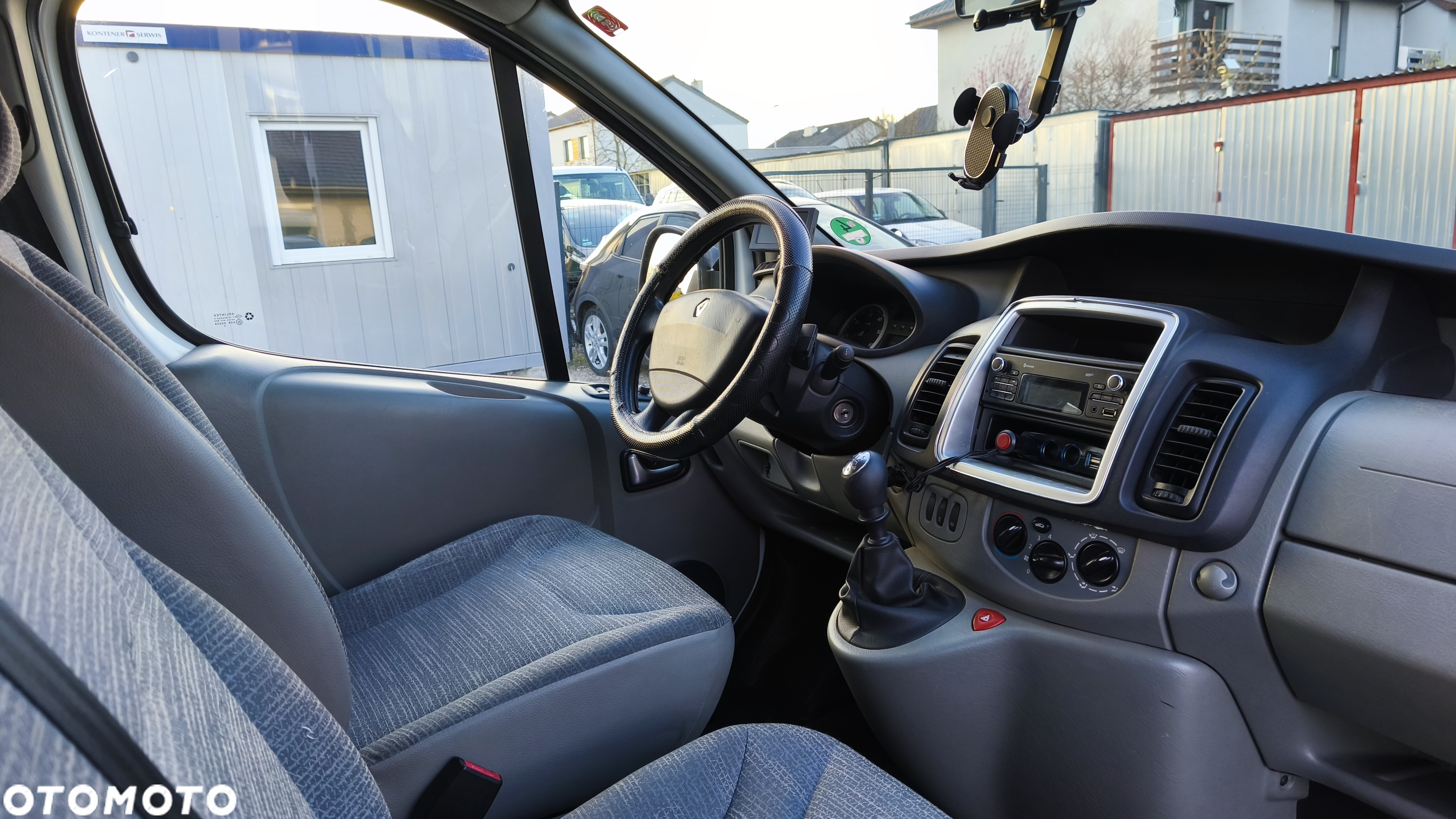 Renault Trafic - 26