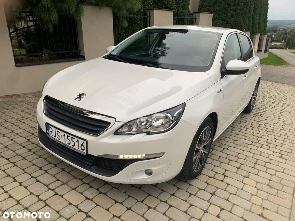 Peugeot 308 PureTech 110 Stop & Start Style - 1