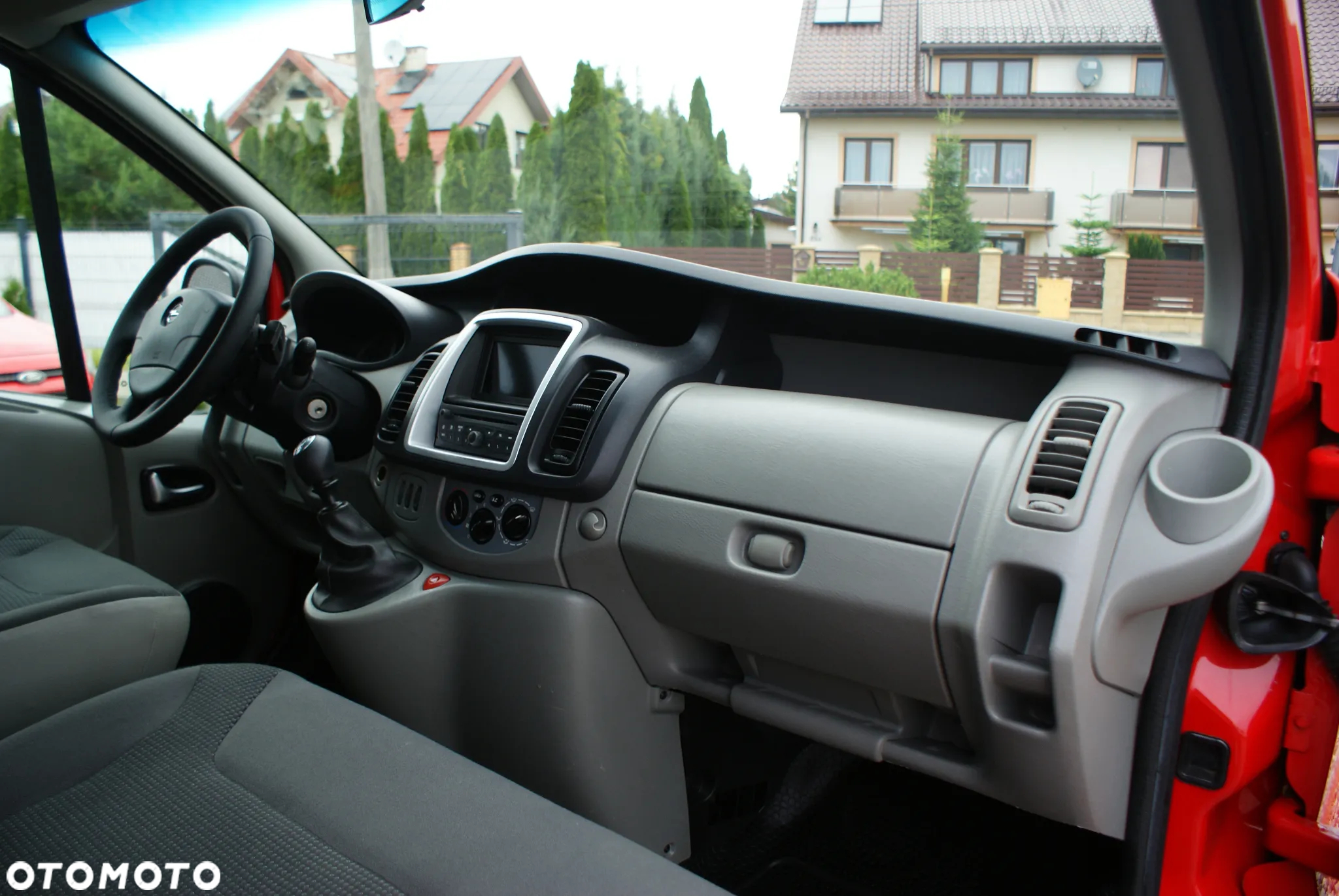 Opel Vivaro - 8
