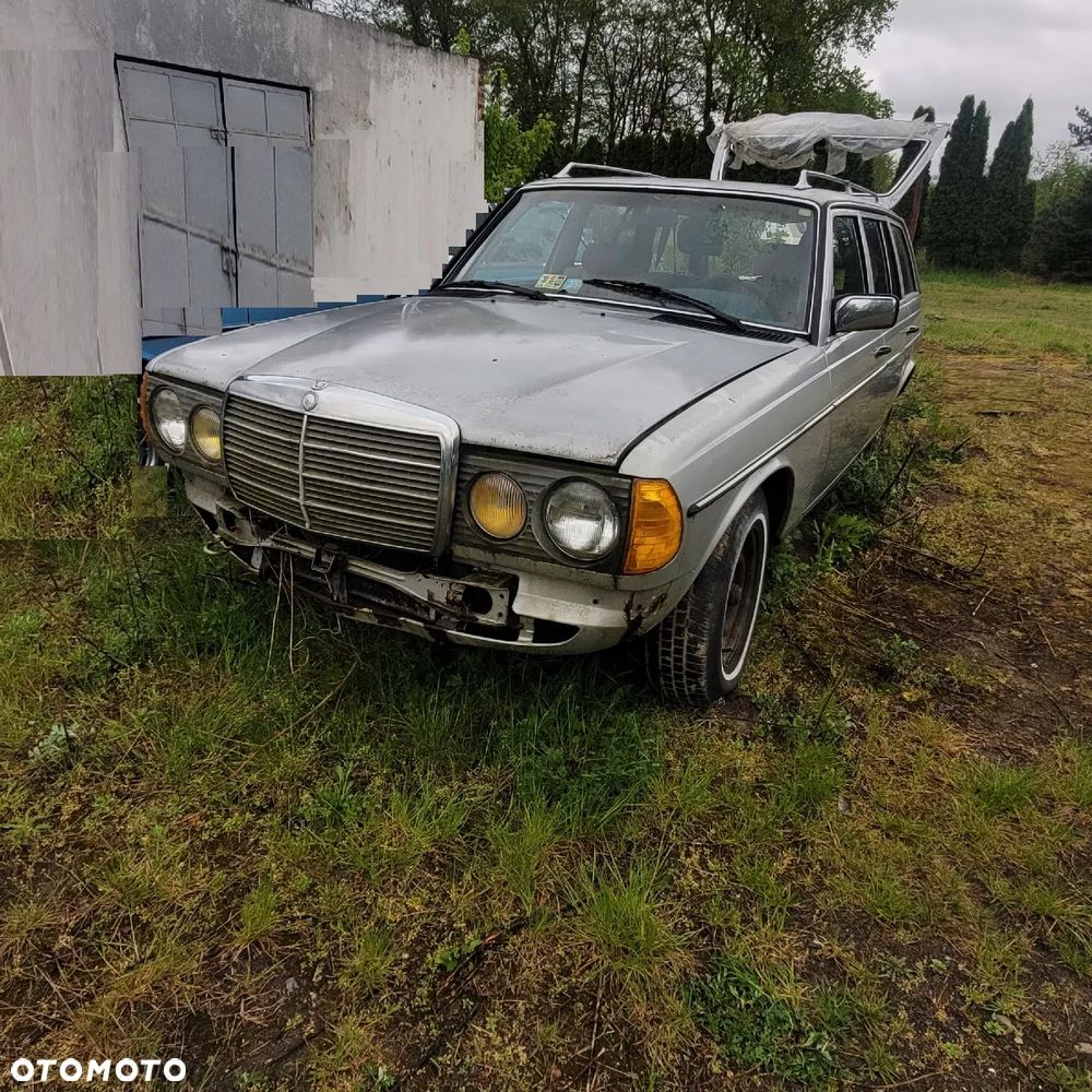 Mercedes-Benz W123 - 2