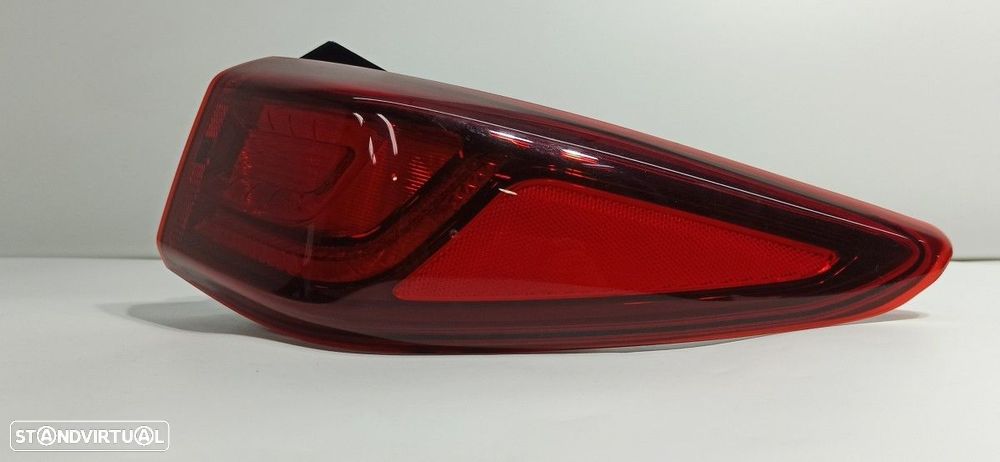 FAROLIM TRASEIRO DIREITO HYUNDAI KONA ESSENCE 2WD - 5