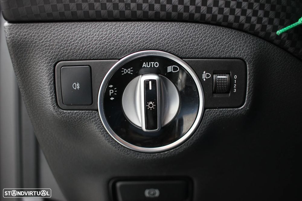 Mercedes-Benz A 180 d Fleet Pack Urban - 16