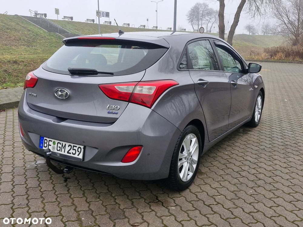 Hyundai i30 1.6 CRDi BlueDrive Premium - 5