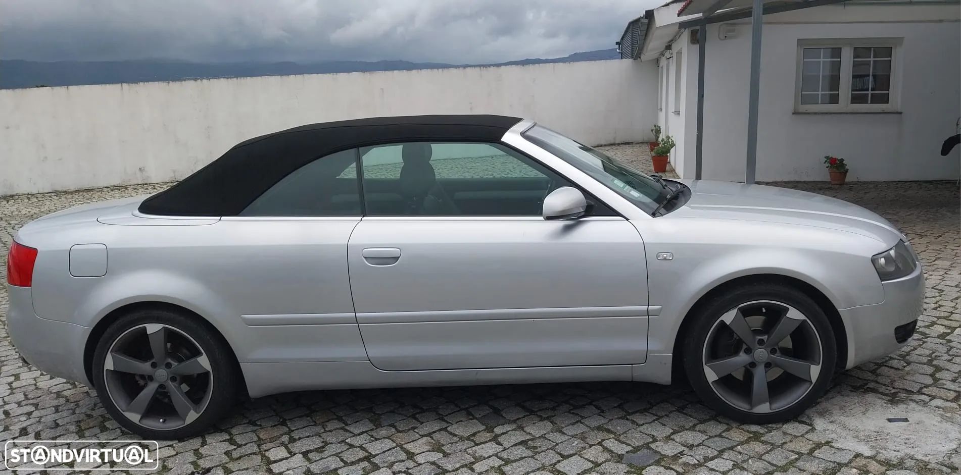 Audi A4 Cabrio 2.4 S-line - 1