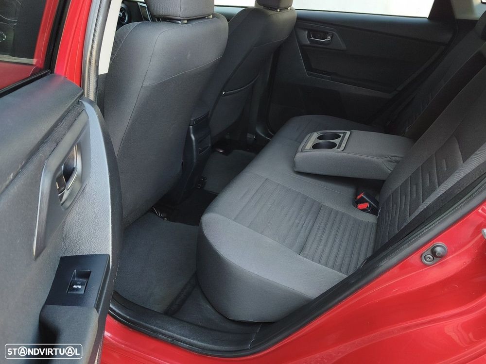 Toyota Auris 1.2T Exclusive - 19