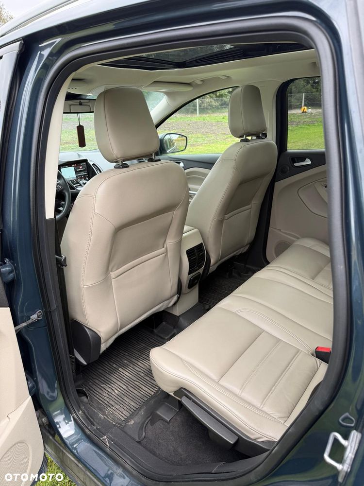 Ford Kuga - 15