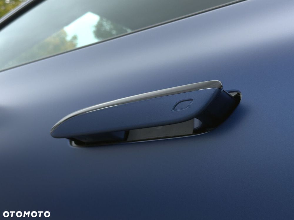 Mercedes-Benz AMG GT 63 4MATIC+ - 13