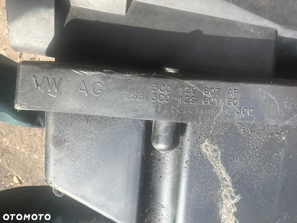 Audi Vw Skoda filtr powietrza 3C0129601BC 3C0129607AR 2.0 tdi - 3