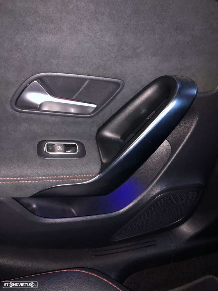 Mercedes-Benz CLA 250 e Shooting Brake AMG Line - 34