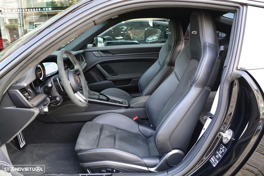 Porsche 911 (992) GT3 PDK - 33